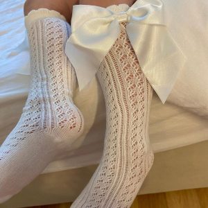 Dizaltı Jakarlı Fiyonklu Pamuklı Çorap Ekru Ekru